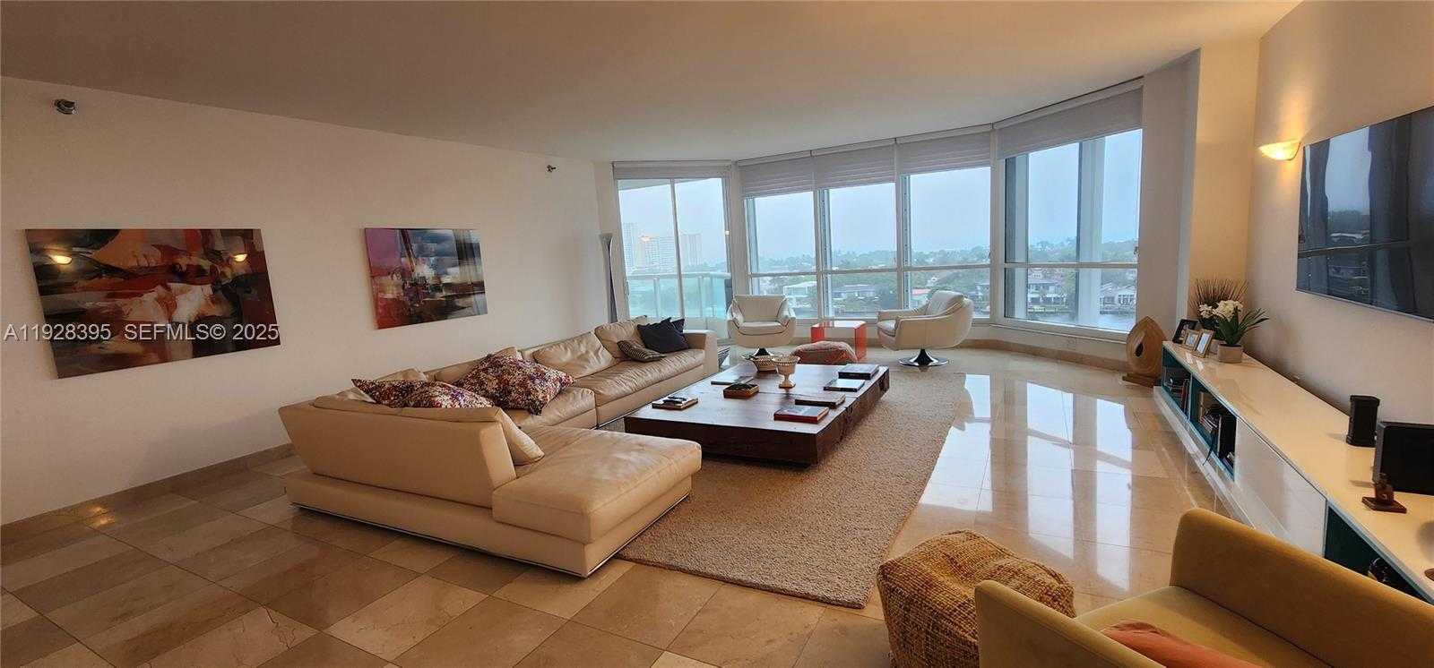 Small Image of 21150 EAST POINT PL #1001, Aventura Number 5