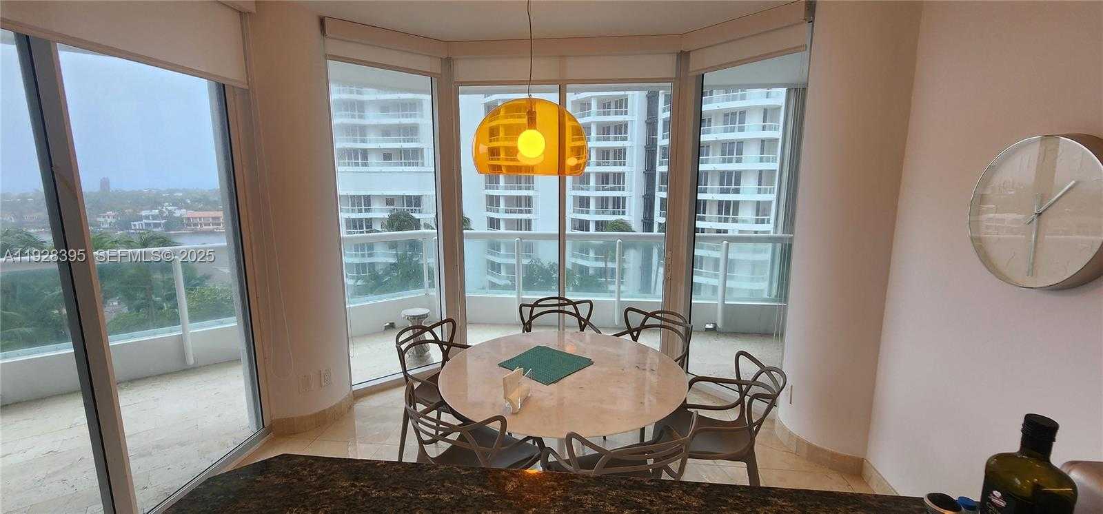 Small Image of 21150 EAST POINT PL #1001, Aventura Number 7