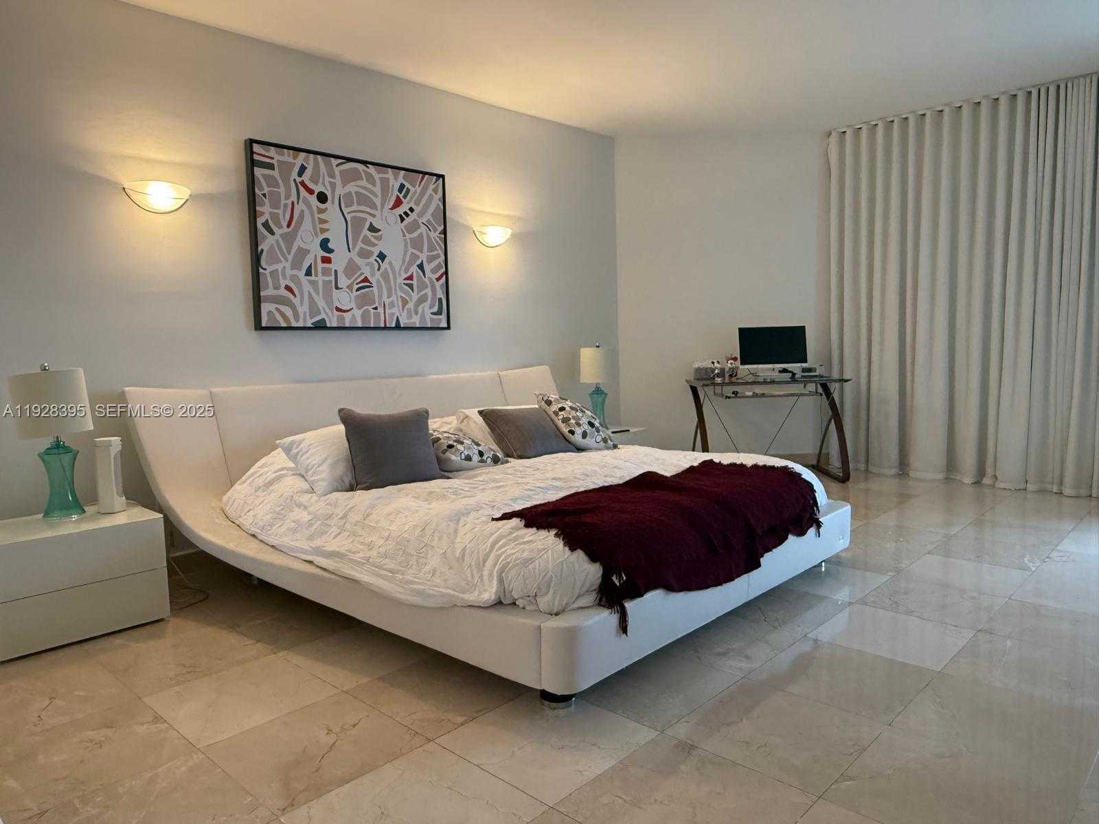 Small Image of 21150 EAST POINT PL #1001, Aventura Number 9