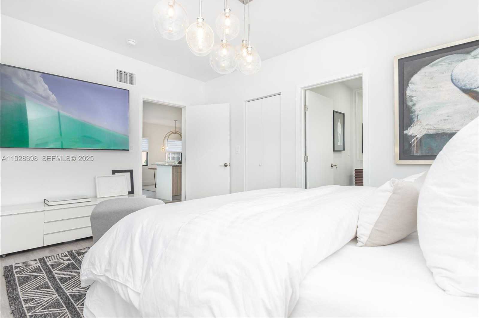 Imagen de Pequeño Objeto