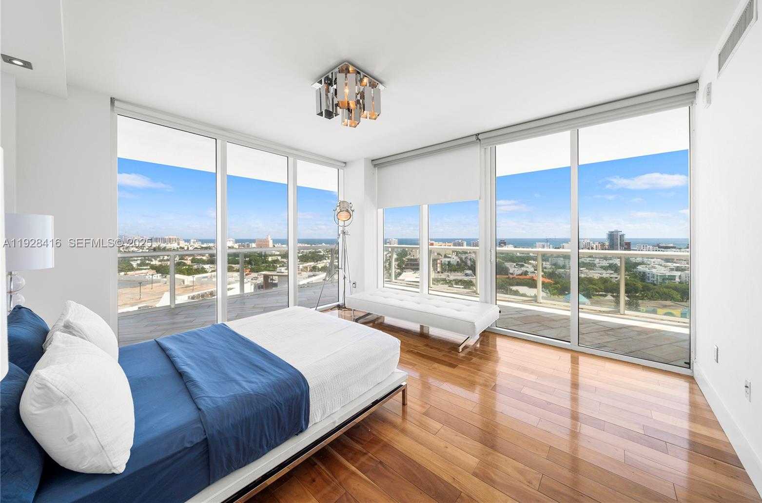 Small Image of 450 ALTON RD #1610, Miami Beach Number 12