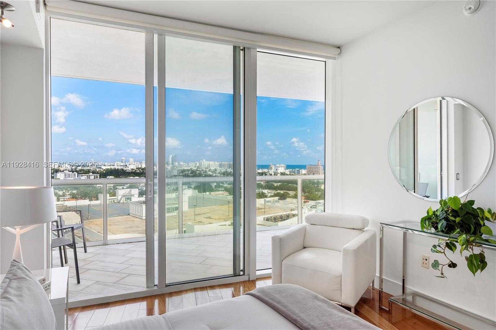 Small Image of 450 ALTON RD #1610, Miami Beach Number 20