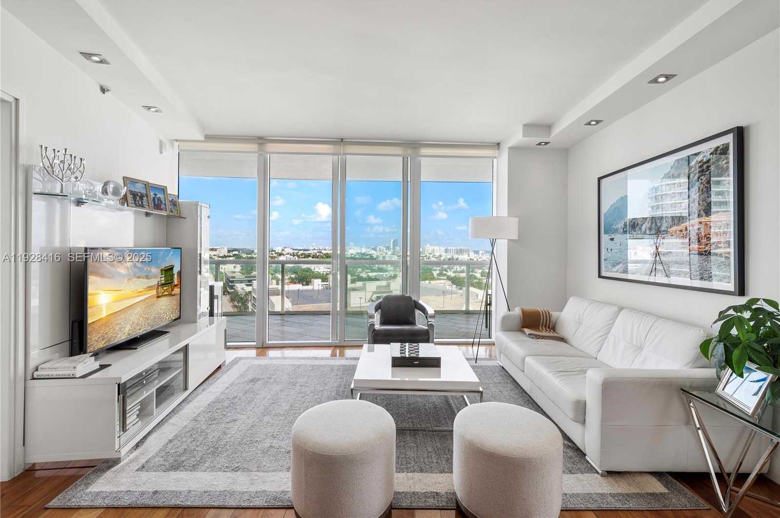 Small Image of 450 ALTON RD #1610, Miami Beach Number 8