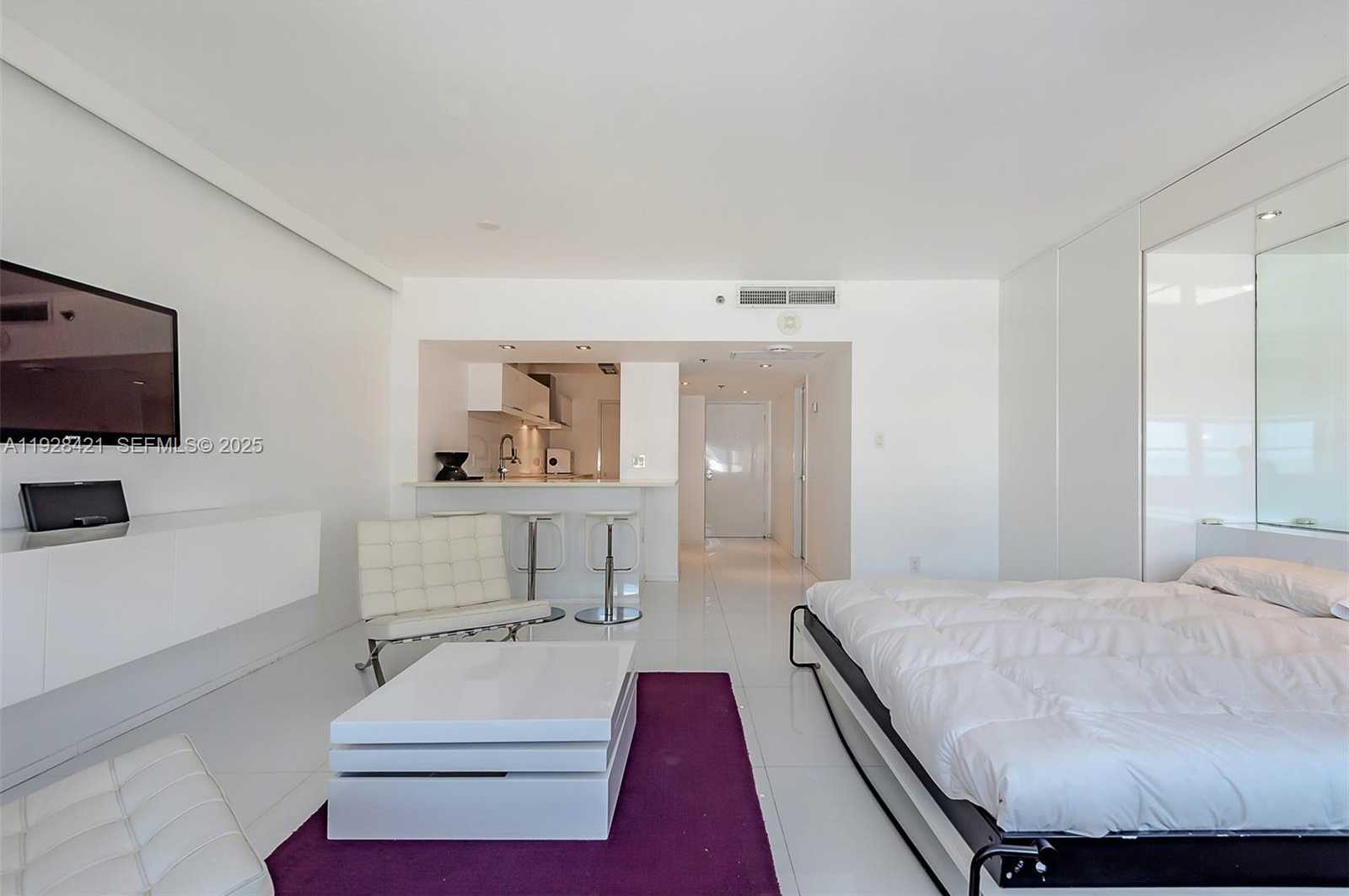 Small Image of 100 LINCOLN RD #839, Miami Beach Number 21