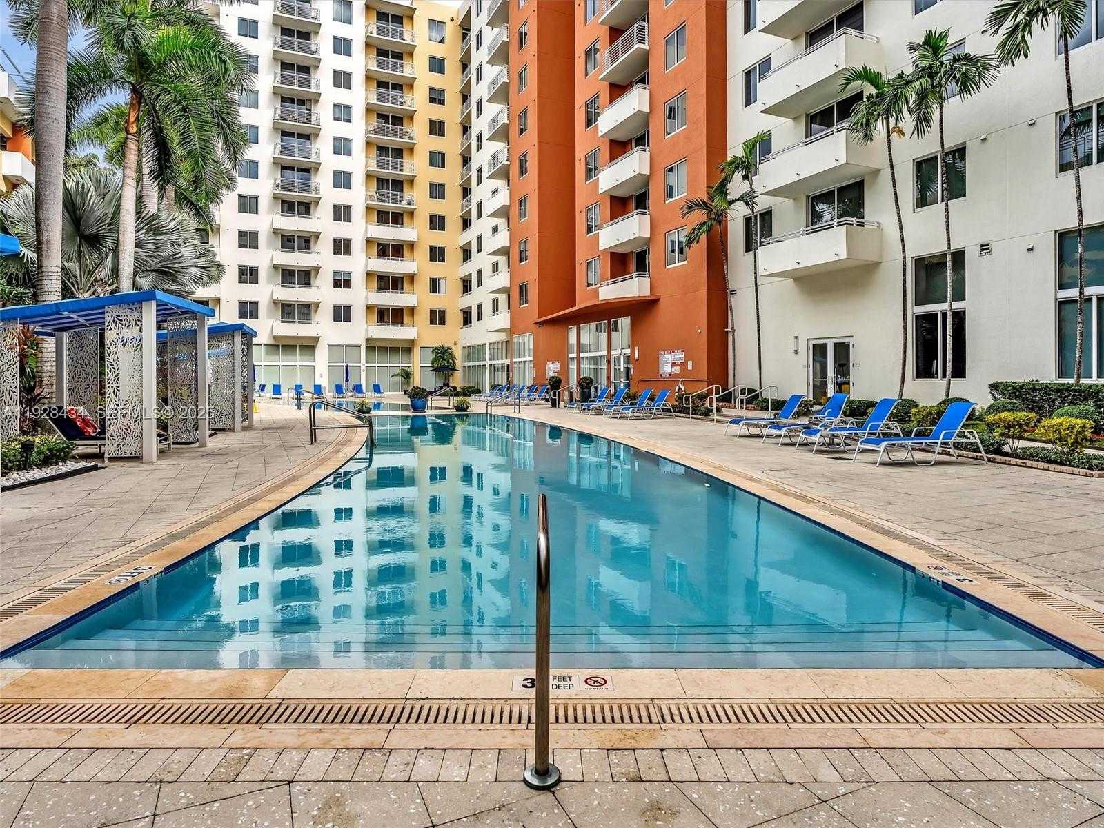 Small Image of 18800 NORTH EAST 29TH AVE #822, Aventura Number 37