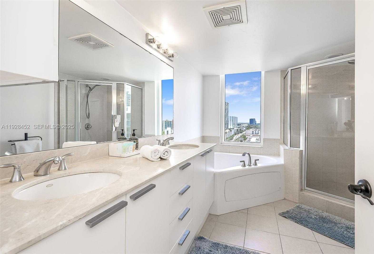 Small Image of 16699 COLLINS AVE #1507, Sunny Isles Beach Number 12