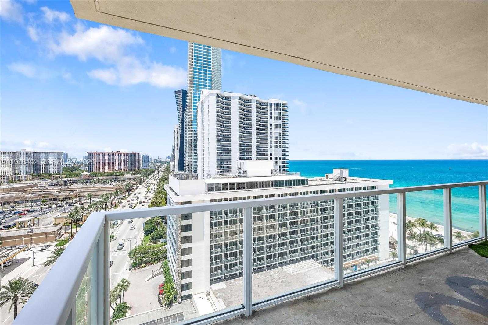 Small Image of 16699 COLLINS AVE #1507, Sunny Isles Beach Number 3