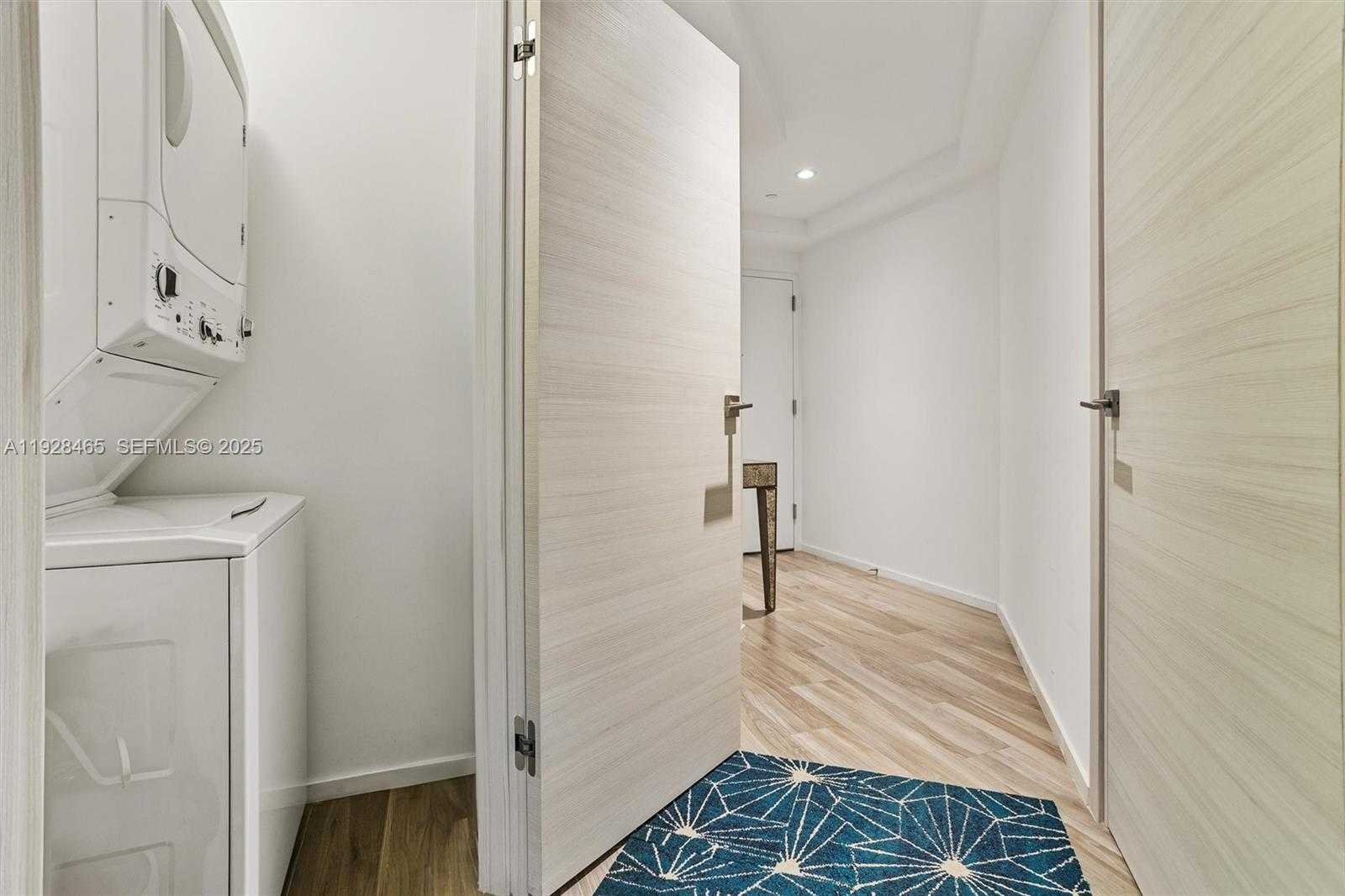 Imagen de Pequeño Objeto