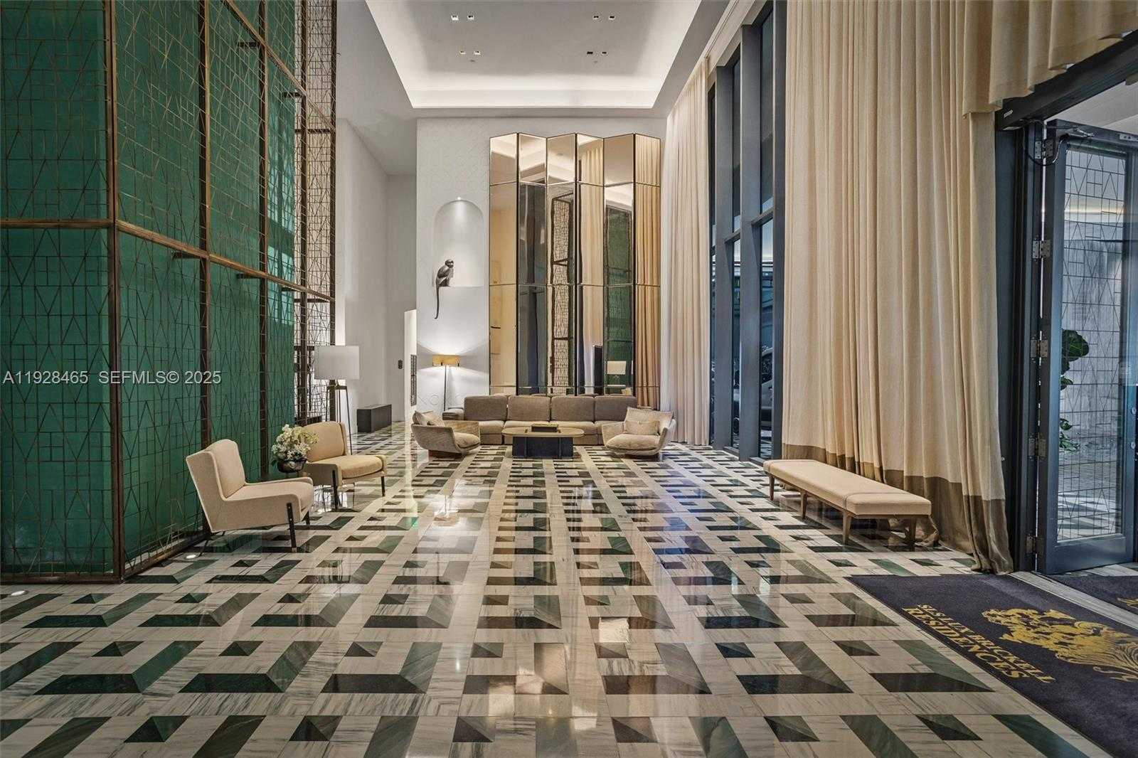 Imagen de Pequeño Objeto