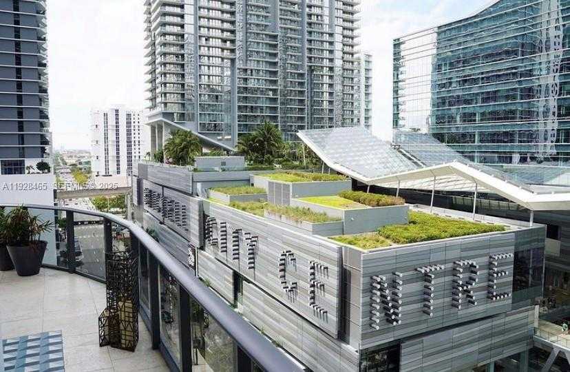 Imagen de Pequeño Objeto