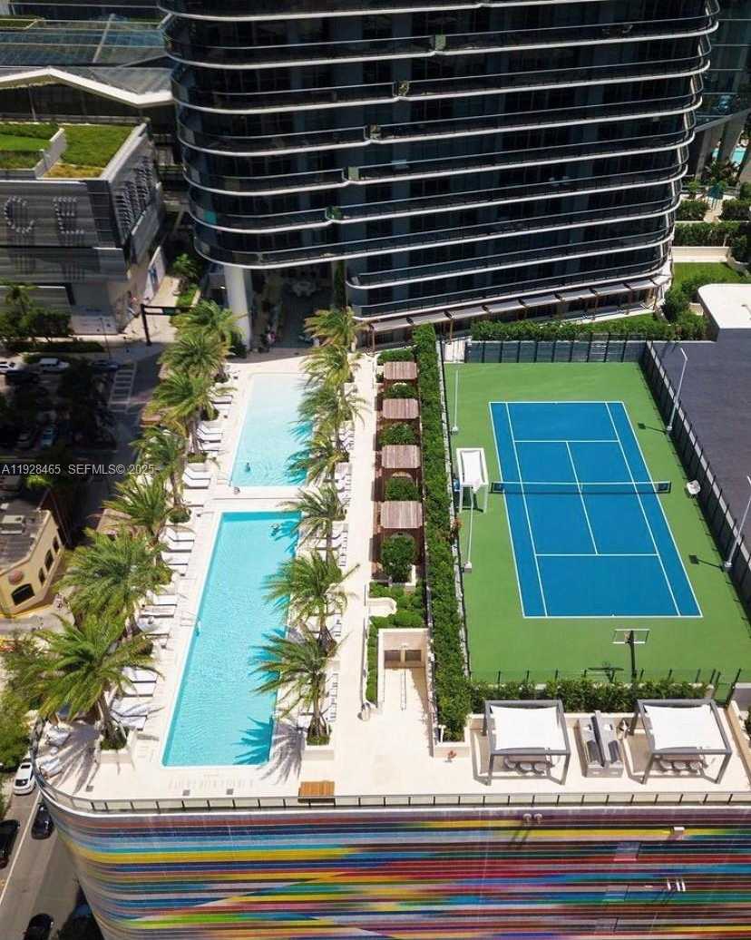 Imagen de Pequeño Objeto