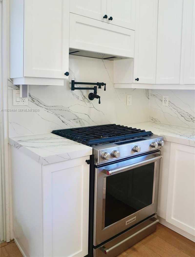 Small Image of 2 NORTH EAST 108TH ST #-, Miami Shores Number 7