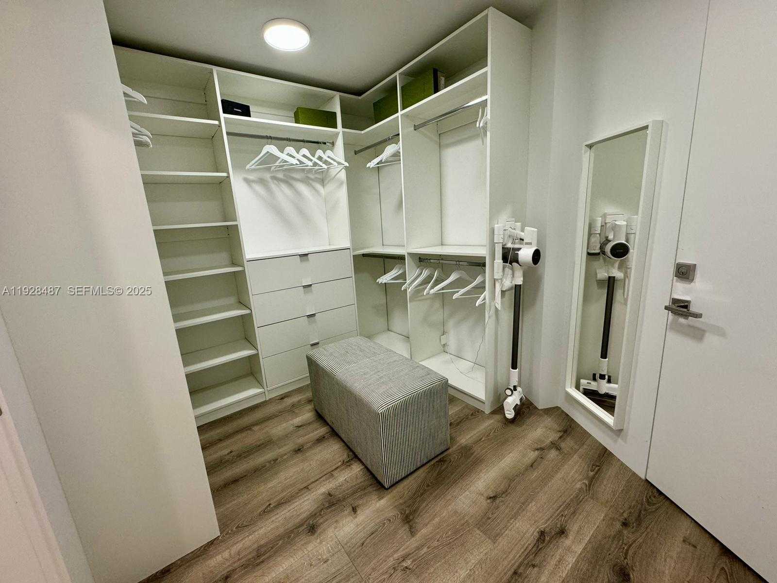 Small Image of 1121 CRANDON BLVD #E1001, Key Biscayne Number 13