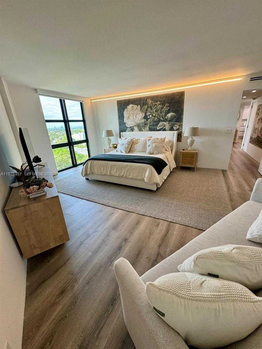 Small Image of 1121 CRANDON BLVD #E1001, Key Biscayne Number 16