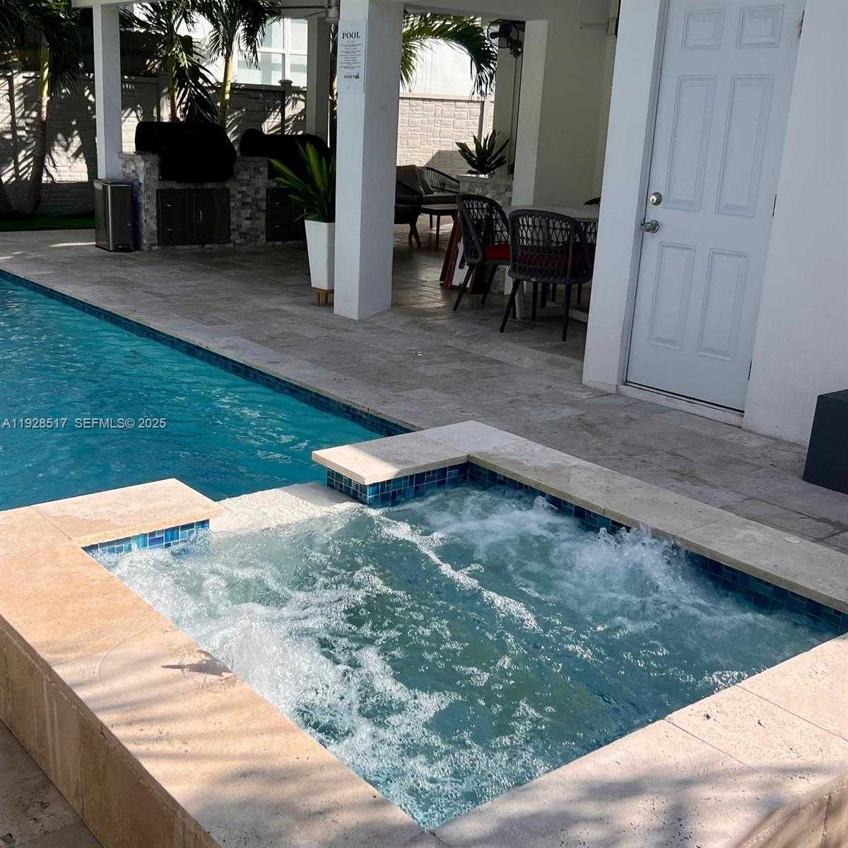 Small Image of 3675 SOUTH WEST 26TH ST, Miami Number 26