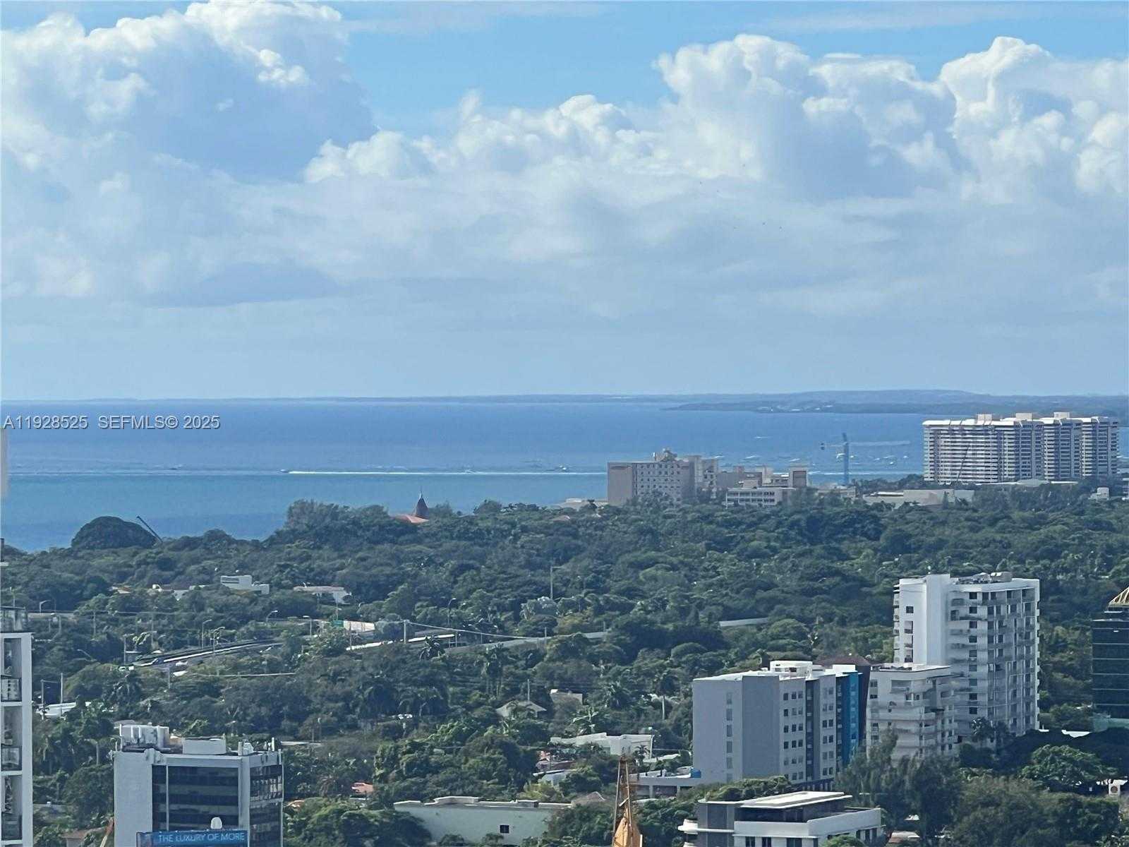 Small Image of 185 SOUTH WEST 7TH ST #2914, Miami Number 2