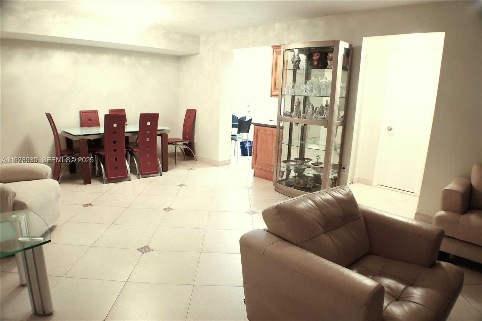 Small Image of 1833 SOUTH OCEAN DR #1807, Hallandale Beach Number 22