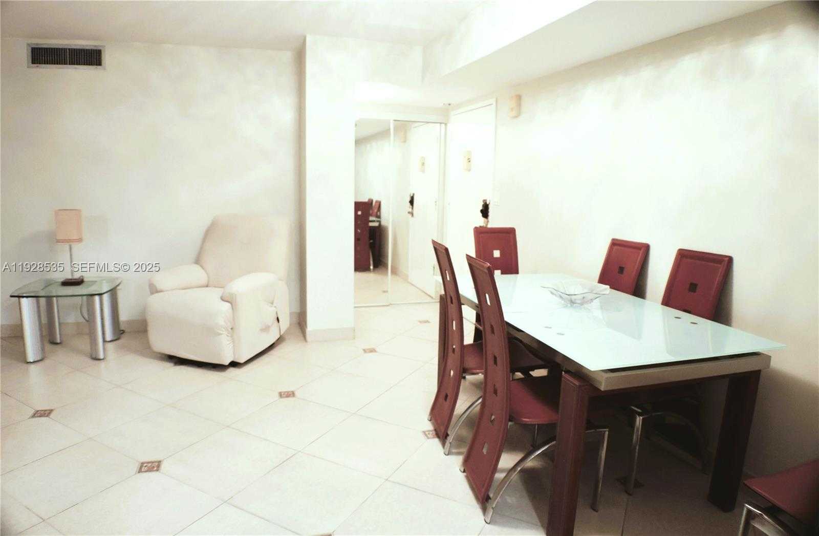 Small Image of 1833 SOUTH OCEAN DR #1807, Hallandale Beach Number 23