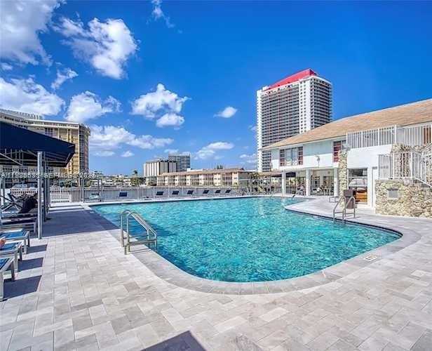 Small Image of 1833 SOUTH OCEAN DR #1807, Hallandale Beach Number 26