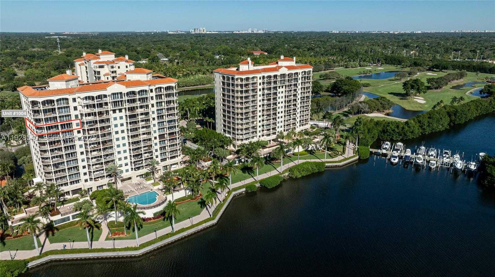 Small Image of 13627 DEERING BAY DR #1004, Coral Gables Number 26
