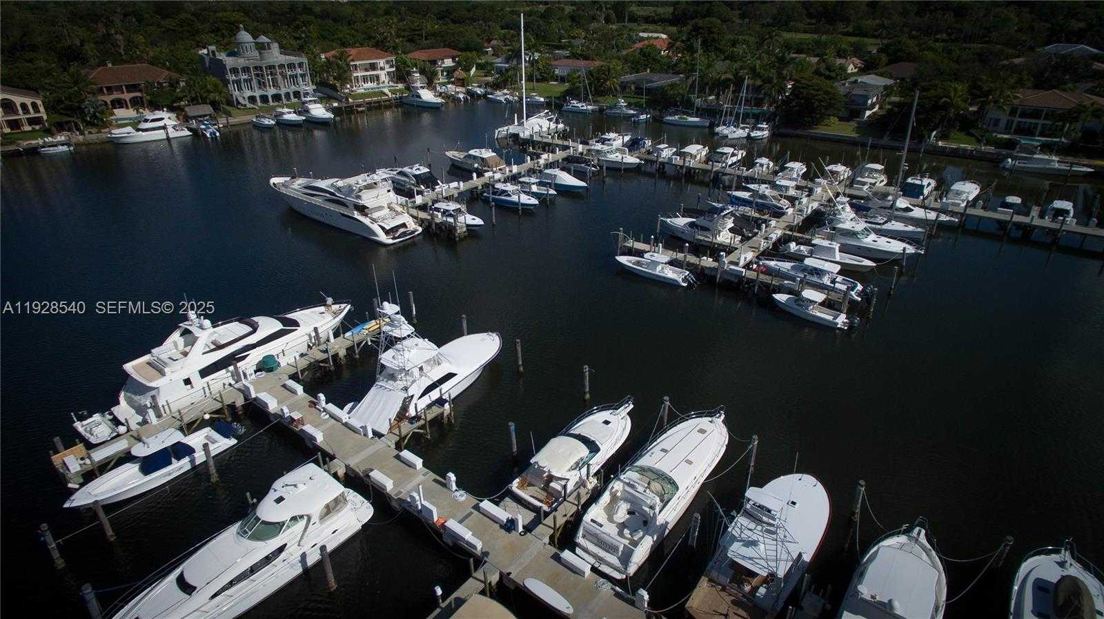 Small Image of 13627 DEERING BAY DR #1004, Coral Gables Number 33