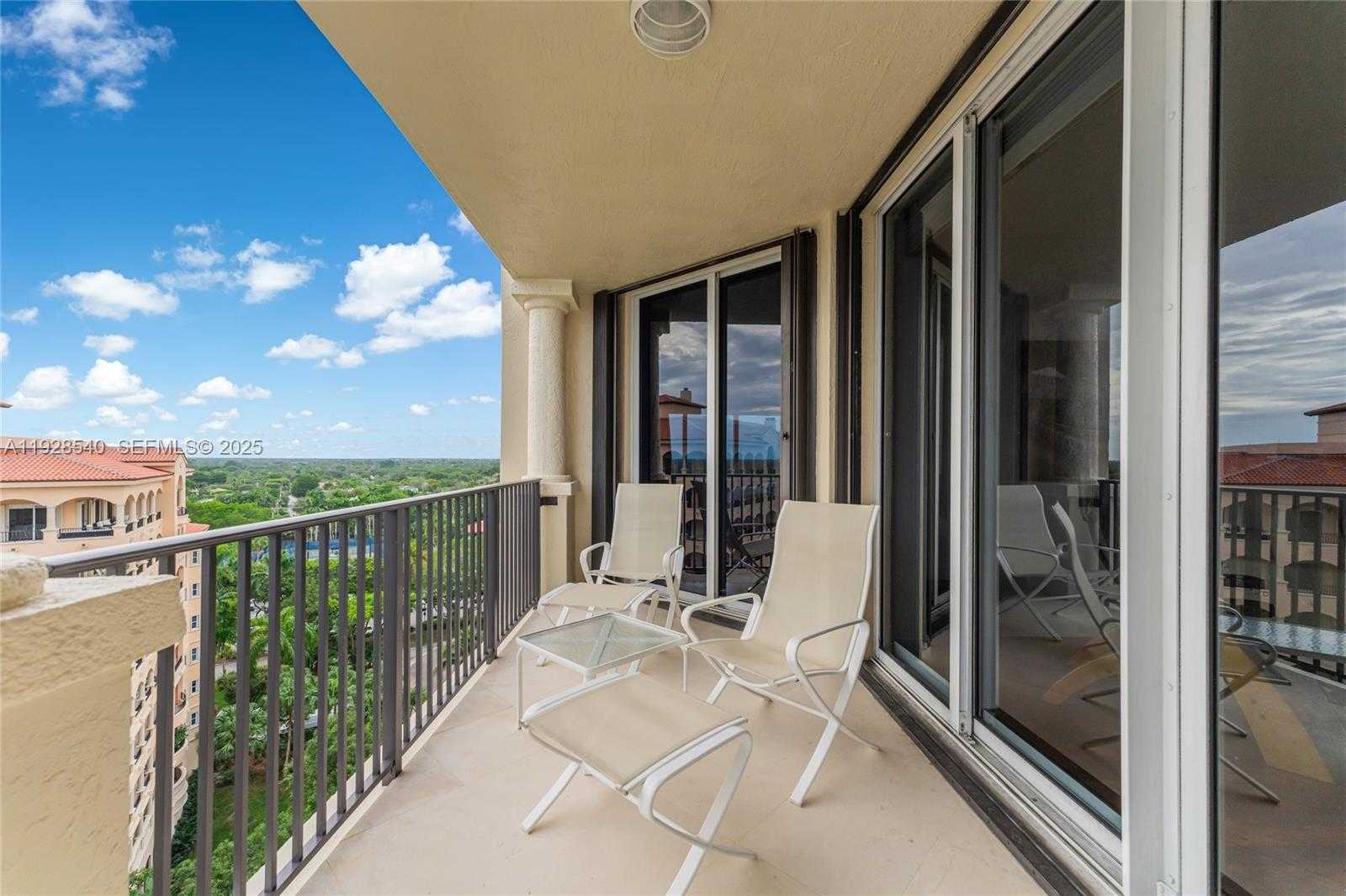 Small Image of 13627 DEERING BAY DR #1004, Coral Gables Number 38