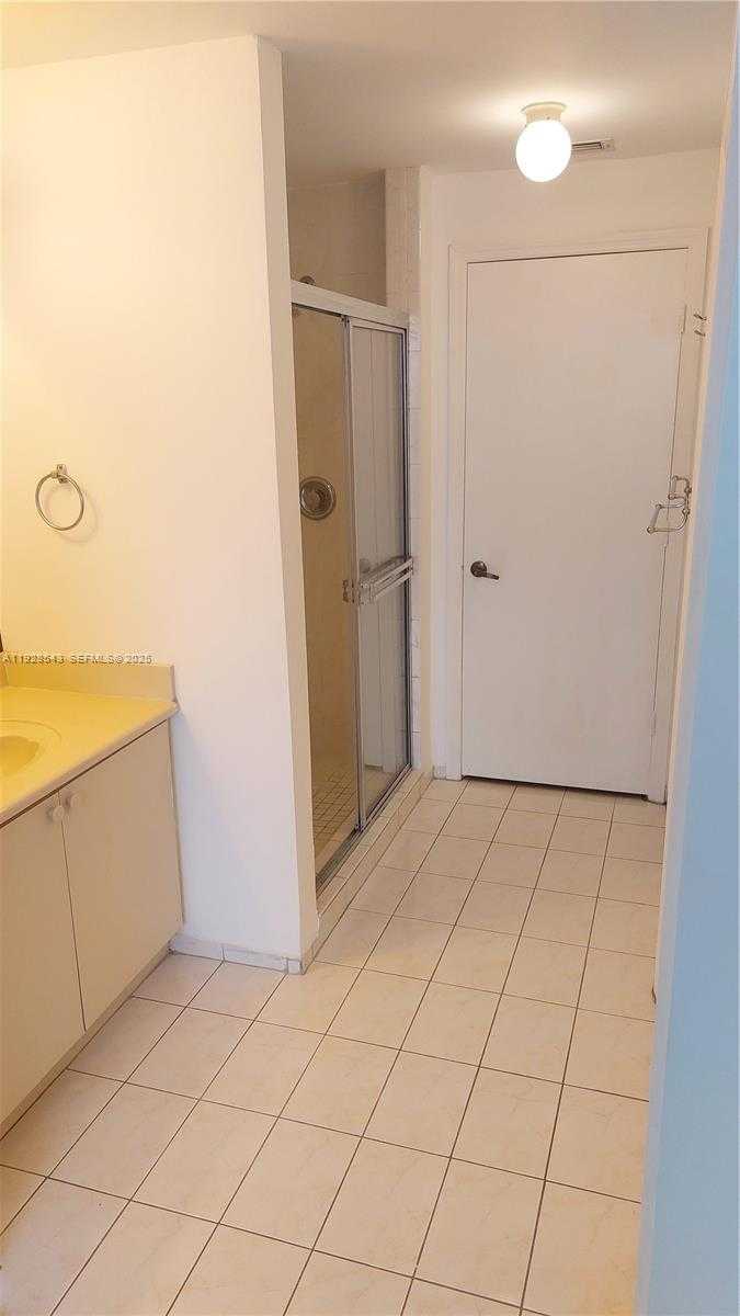 Small Image of 6560 NORTH WEST 114TH AVE #526, Doral Number 14