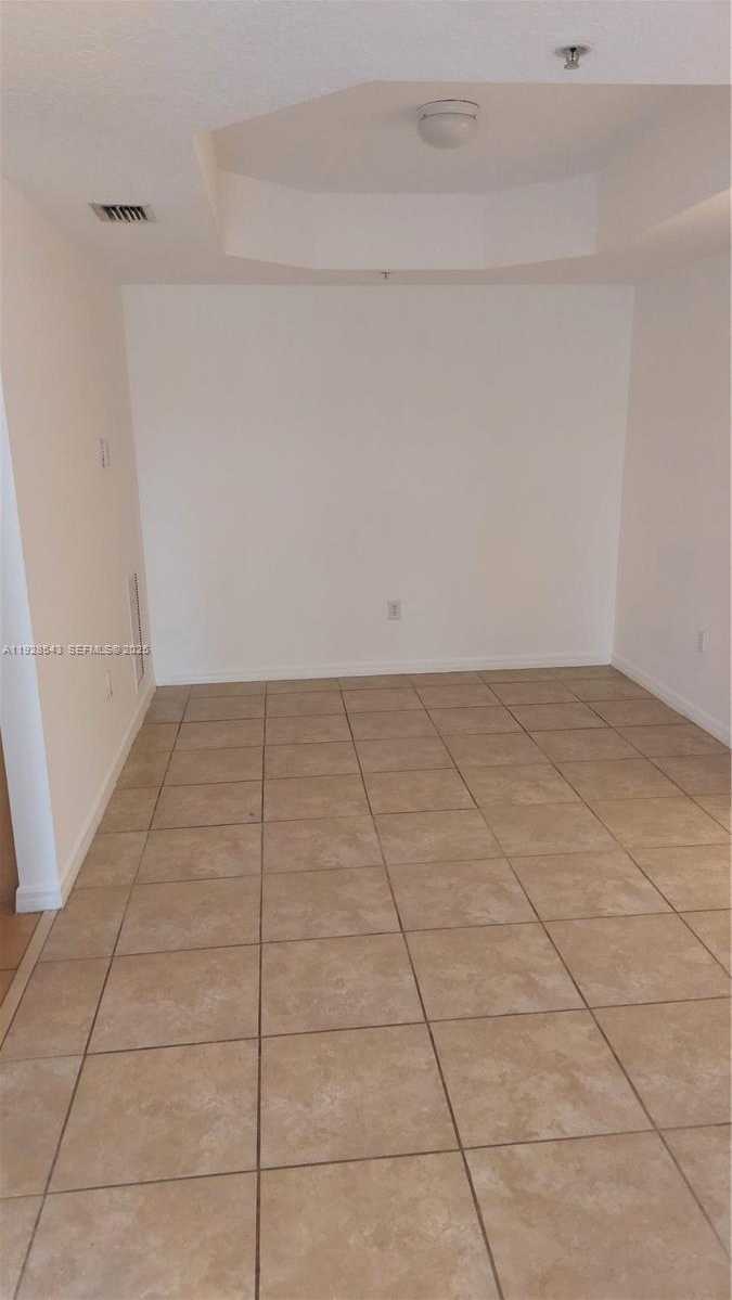 Small Image of 6560 NORTH WEST 114TH AVE #526, Doral Number 5