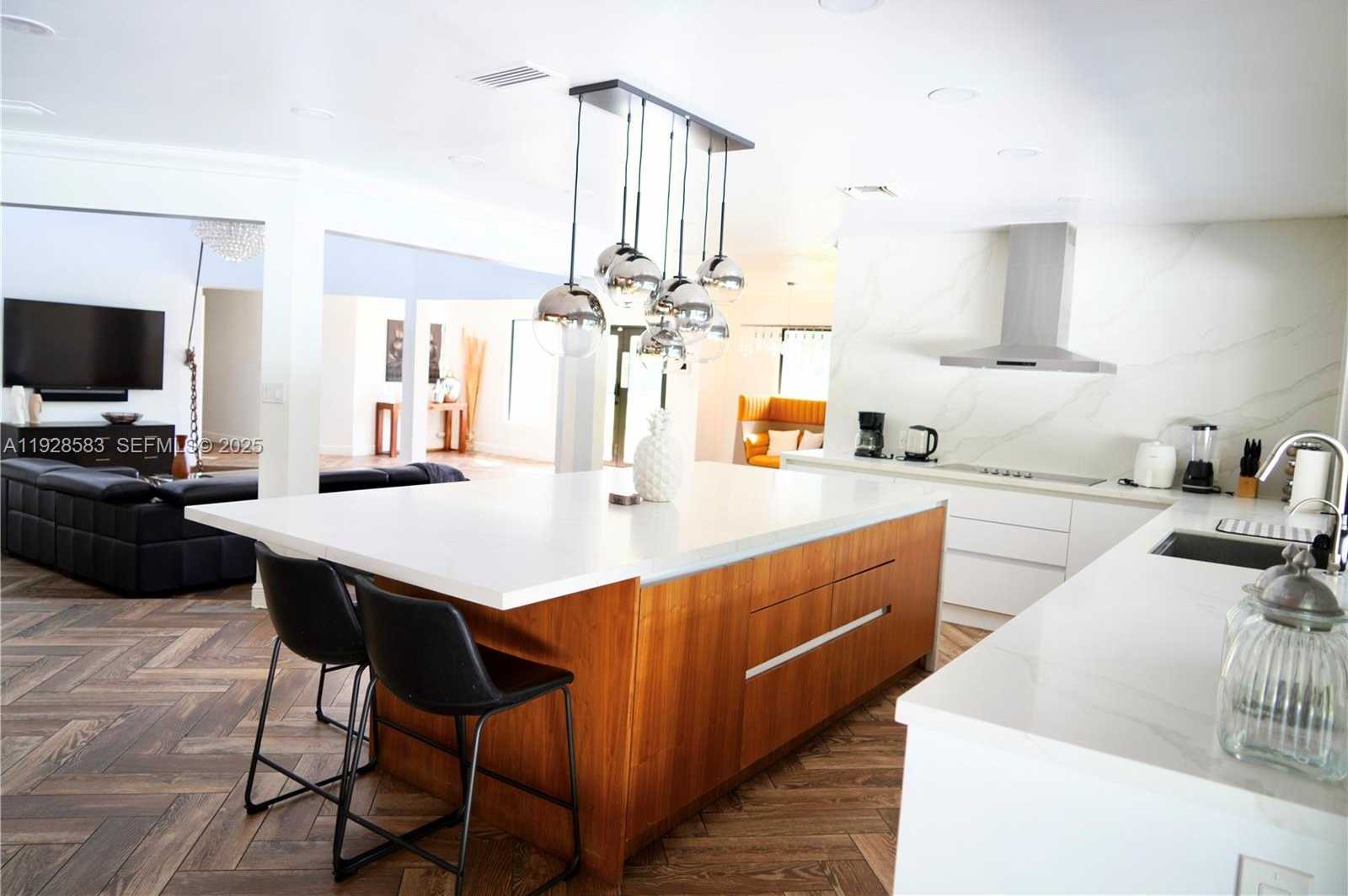 Small Image of 18901 SOUTH WEST 50TH ST, Southwest Ranches Number 14