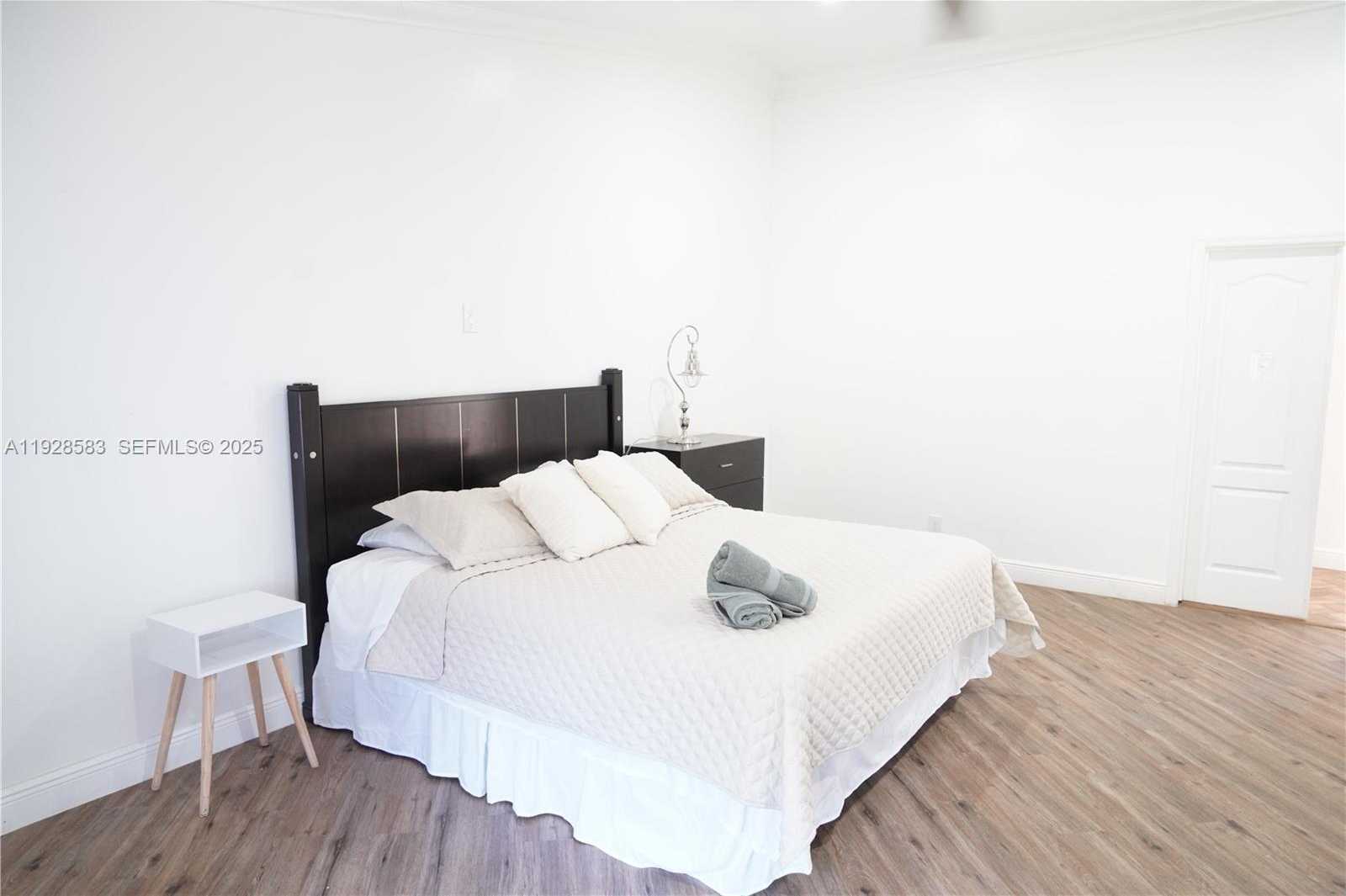 Small Image of 18901 SOUTH WEST 50TH ST, Southwest Ranches Number 19