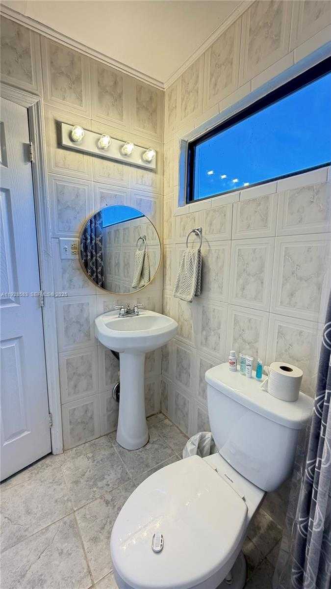 Small Image of 18901 SOUTH WEST 50TH ST, Southwest Ranches Number 22