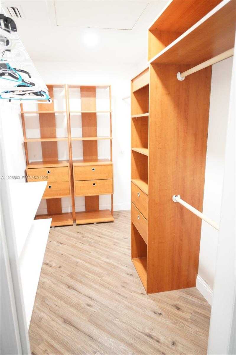 Small Image of 18901 SOUTH WEST 50TH ST, Southwest Ranches Number 32