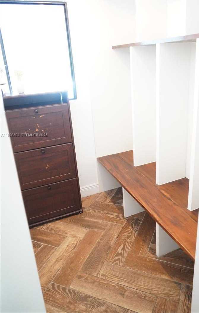 Small Image of 18901 SOUTH WEST 50TH ST, Southwest Ranches Number 43