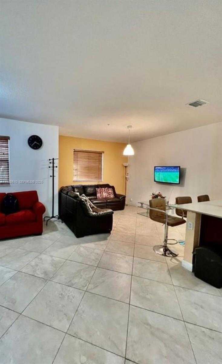 Small Image of 290 NORTH WEST 109TH AVE #107, Miami Number 4