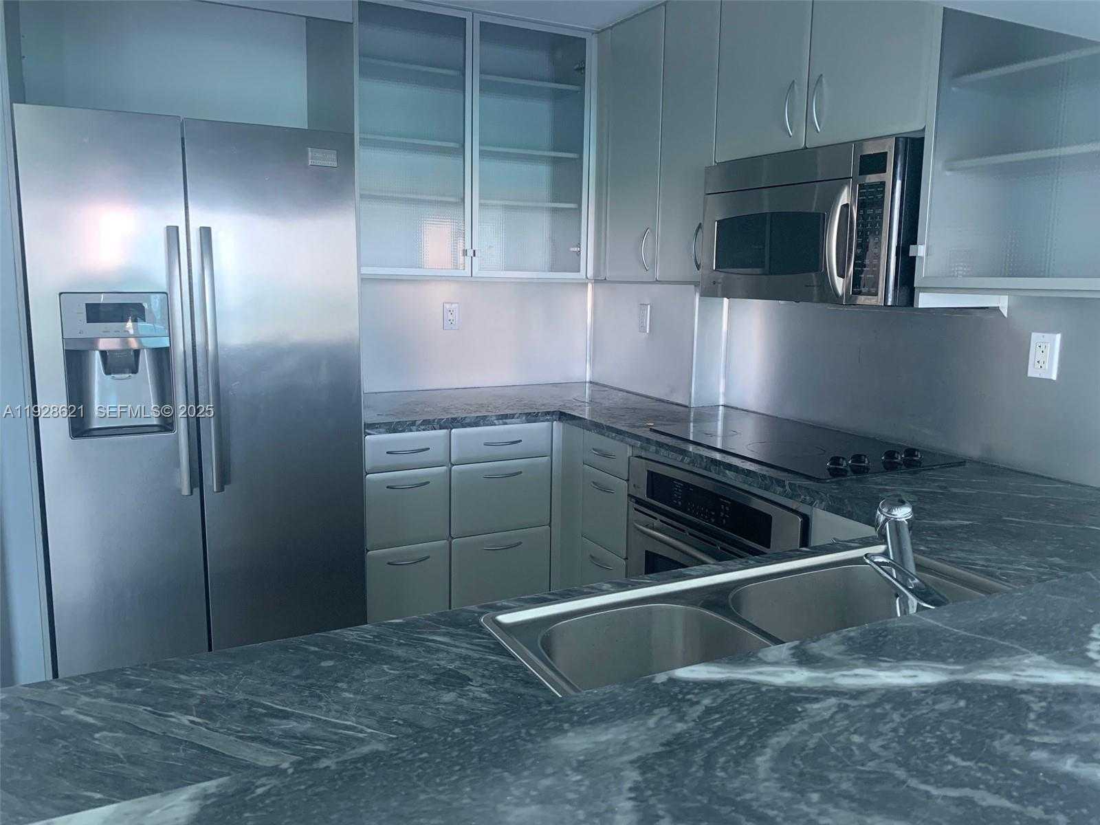 Small Image of 540 WEST AVE #1613, Miami Beach Number 13