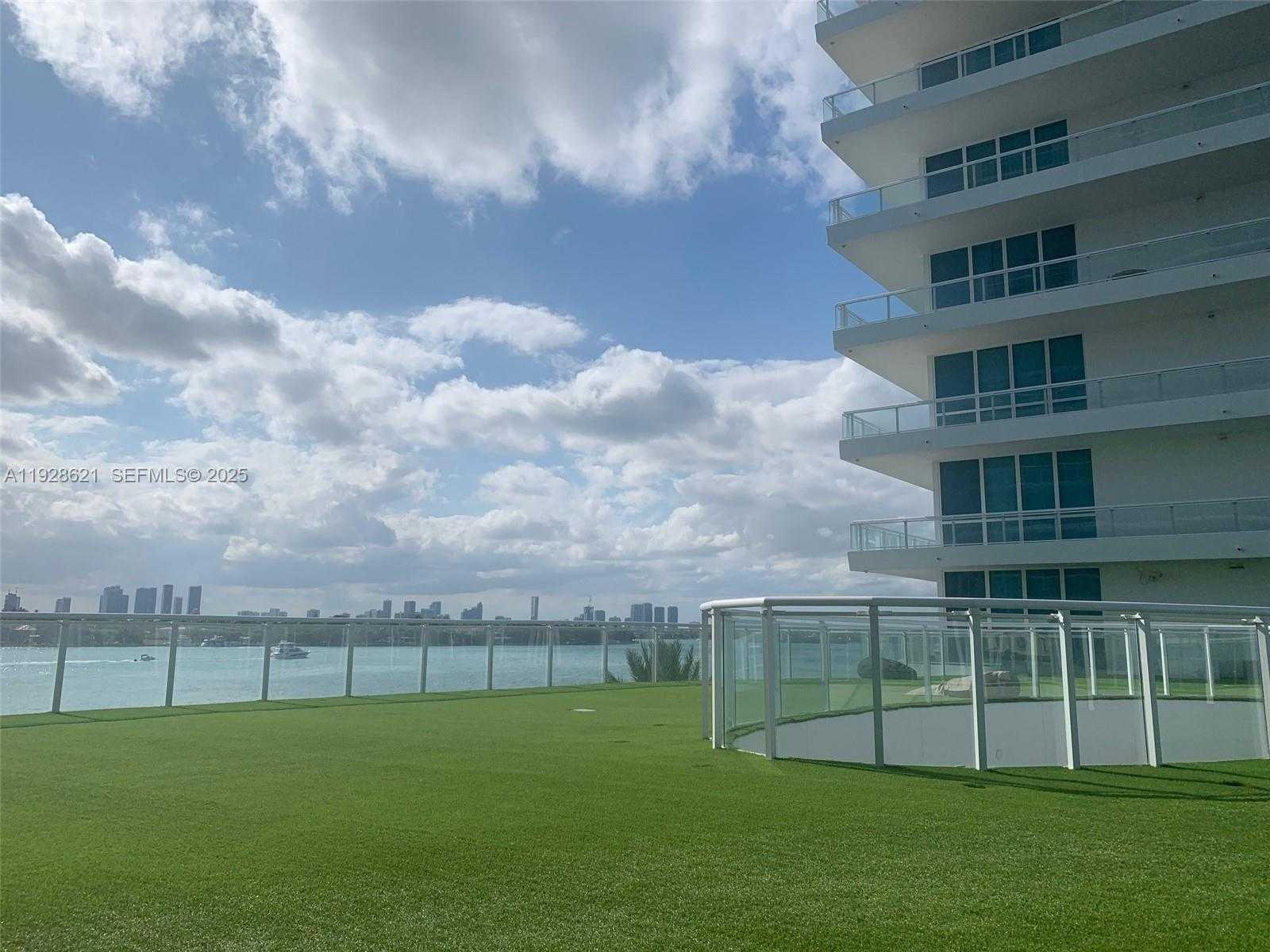 Small Image of 540 WEST AVE #1613, Miami Beach Number 21