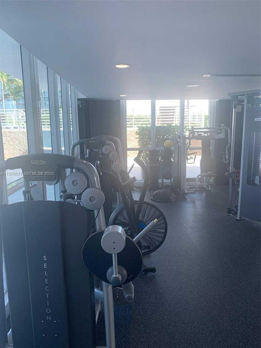 Small Image of 540 WEST AVE #1613, Miami Beach Number 27