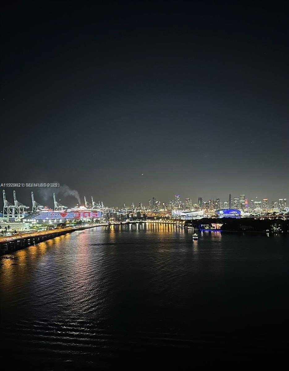 Small Image of 540 WEST AVE #1613, Miami Beach Number 32