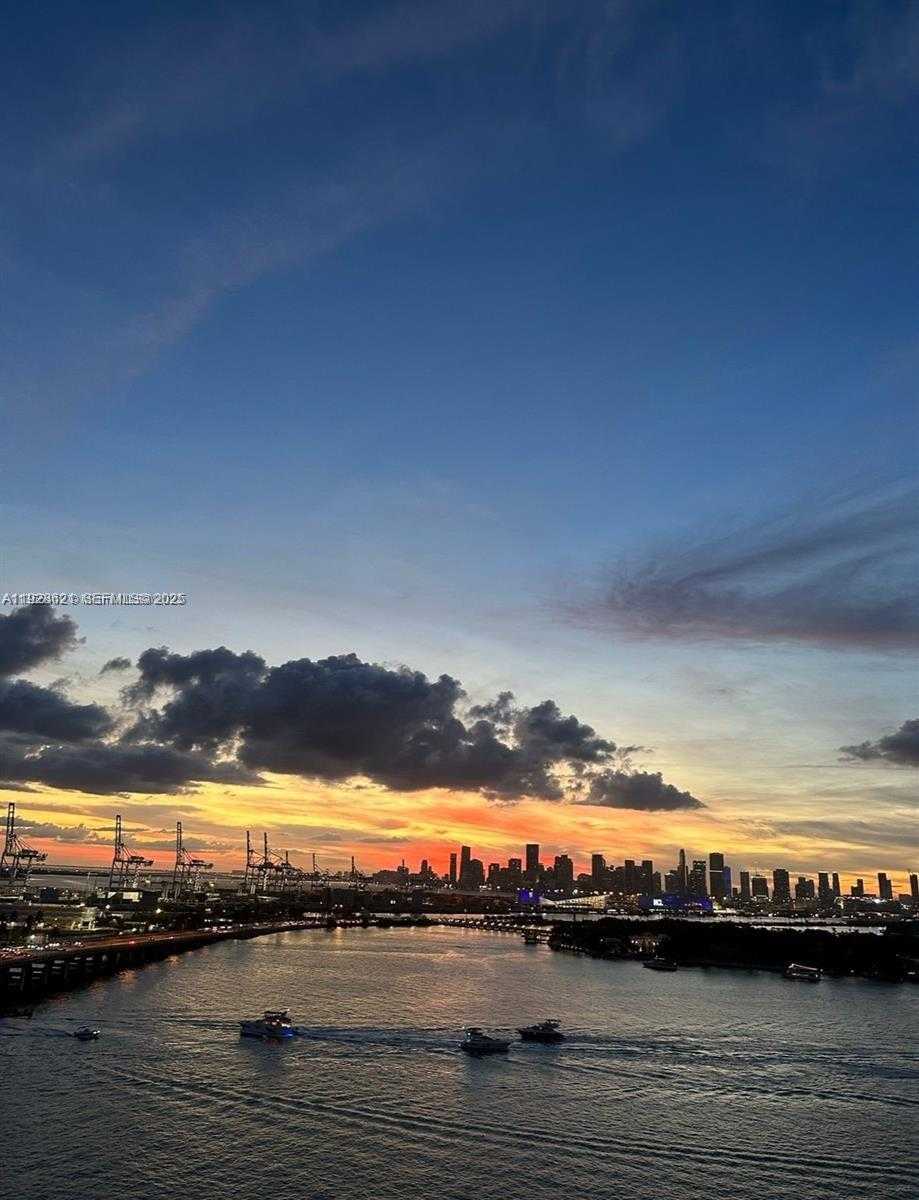 Small Image of 540 WEST AVE #1613, Miami Beach Number 34