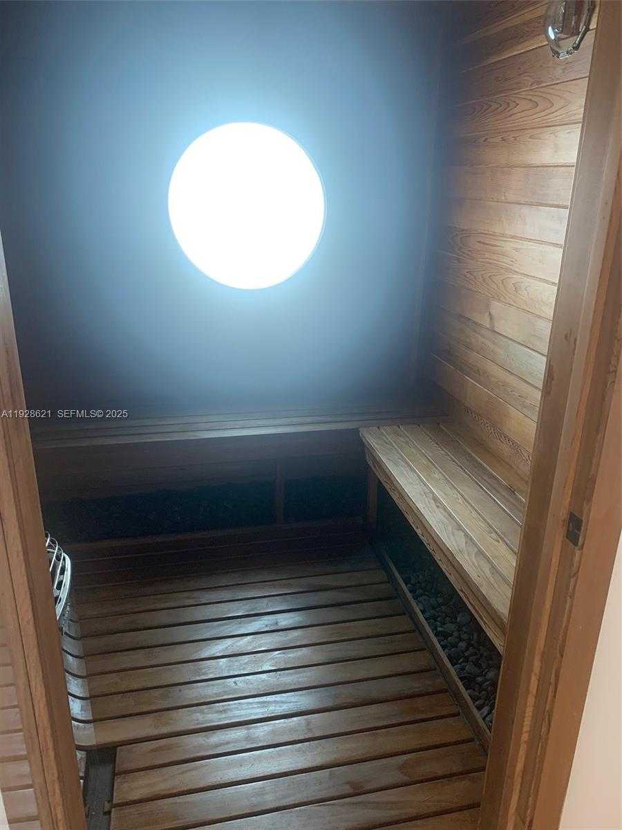 Small Image of 540 WEST AVE #1613, Miami Beach Number 39