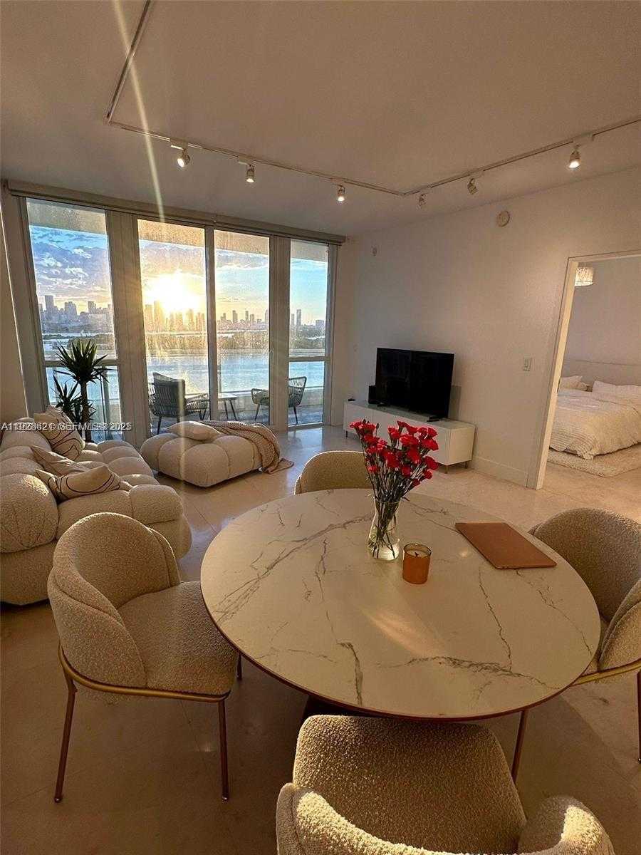 Small Image of 540 WEST AVE #1613, Miami Beach Number 4