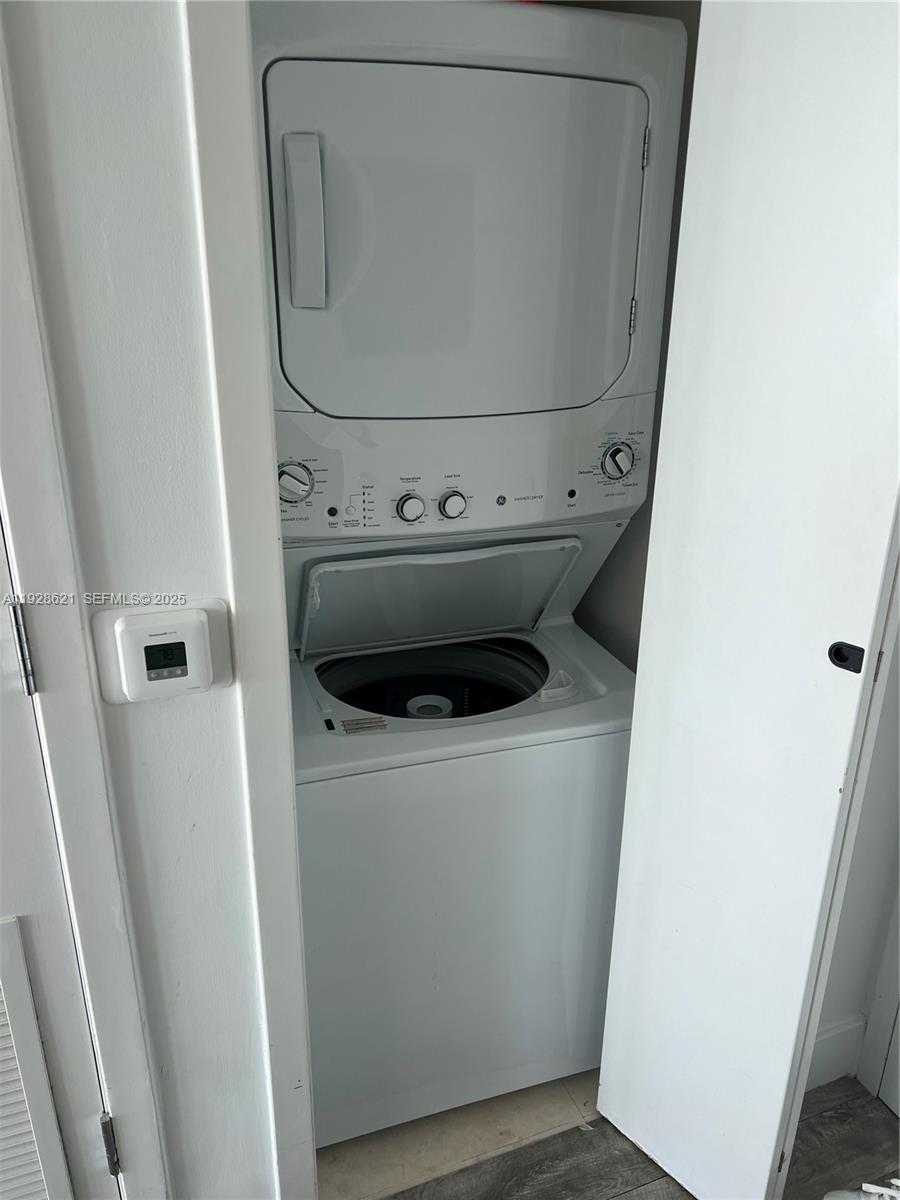 Small Image of 540 WEST AVE #1613, Miami Beach Number 41