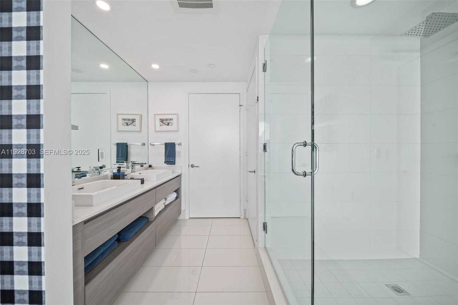 Small Image of 460 NORTH EAST 28TH ST #3904, Miami Number 21