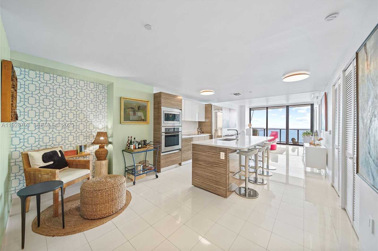 Small Image of 460 NORTH EAST 28TH ST #3904, Miami Number 9