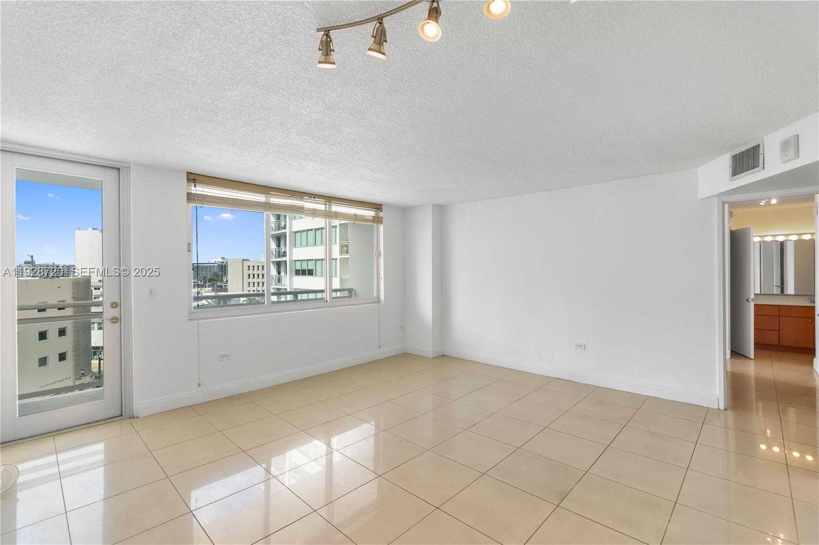 Small Image of 7135 COLLINS AVE #613, Miami Beach Number 10