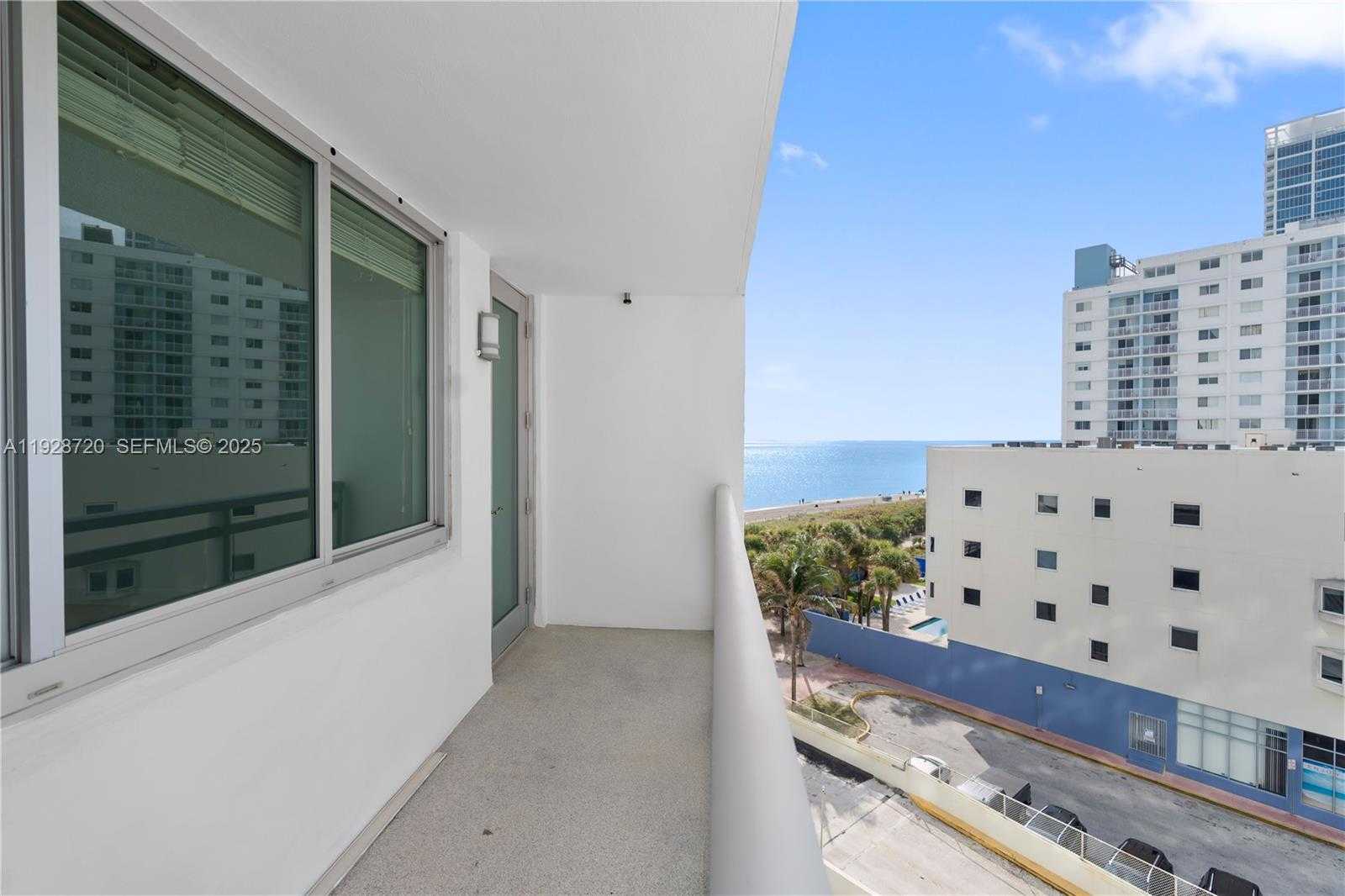 Small Image of 7135 COLLINS AVE #613, Miami Beach Number 24