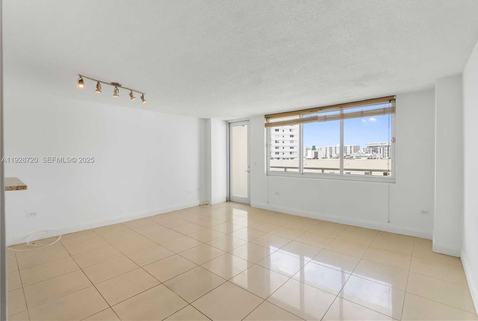 Small Image of 7135 COLLINS AVE #613, Miami Beach Number 7