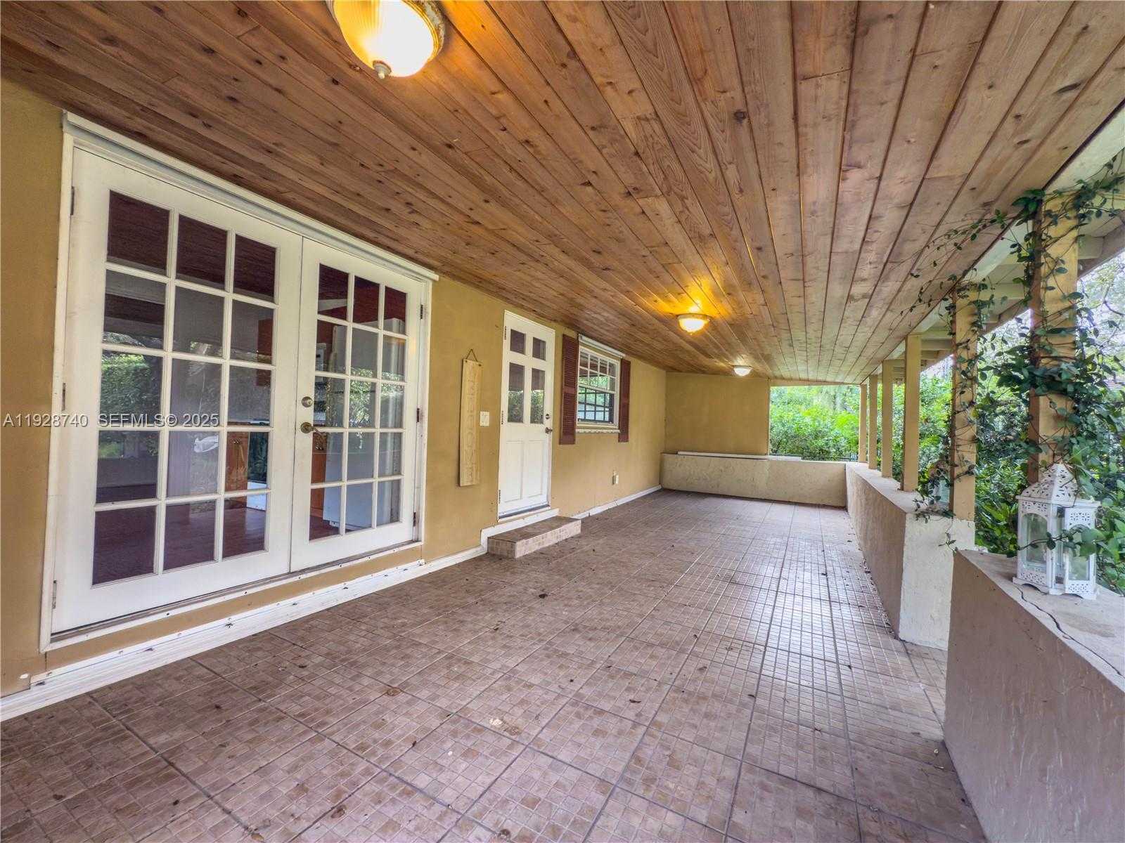 Small Image of 730 SOUTH WEST 80TH ST, Coral Gables Number 31