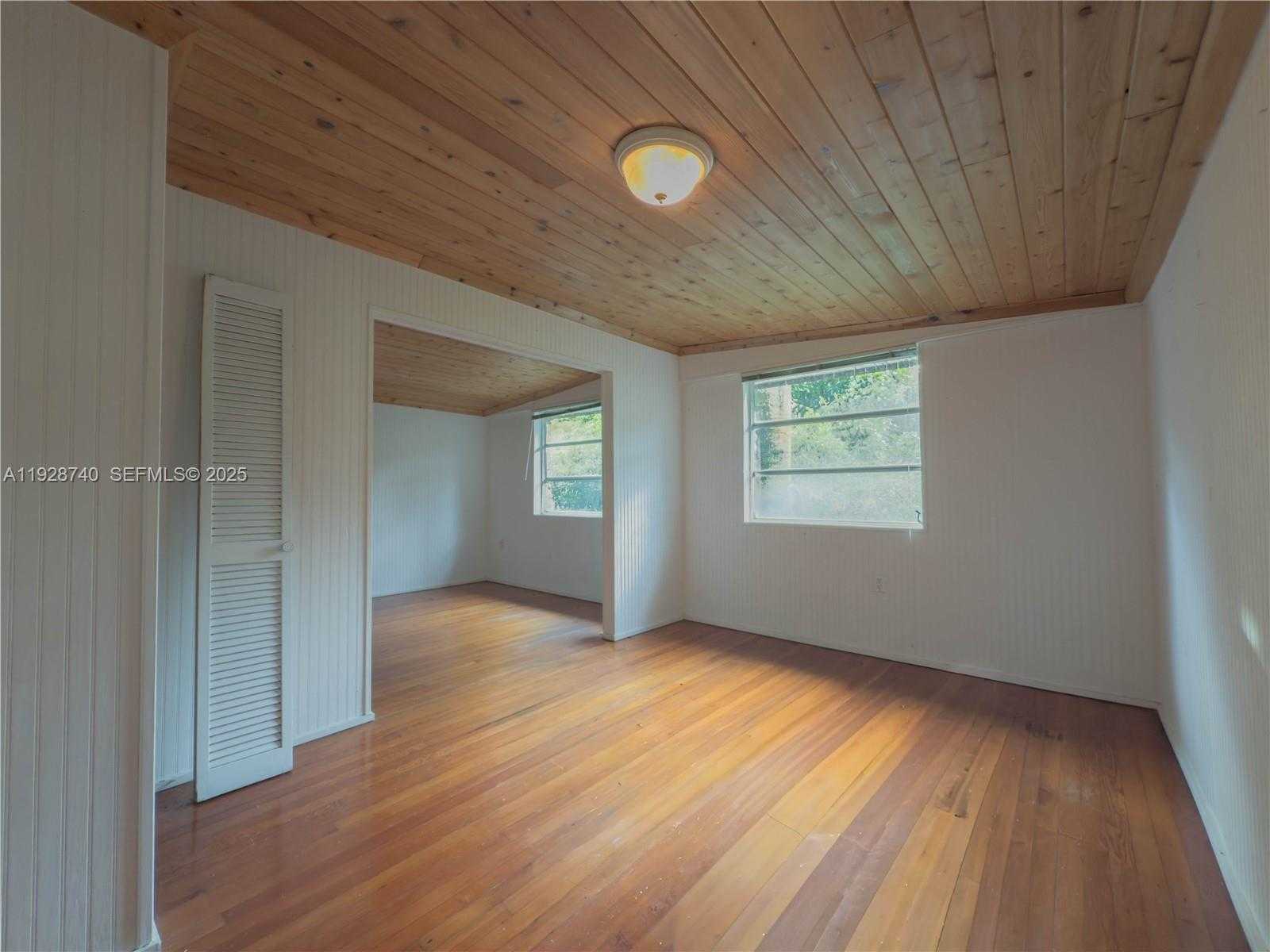 Small Image of 730 SOUTH WEST 80TH ST, Coral Gables Number 32