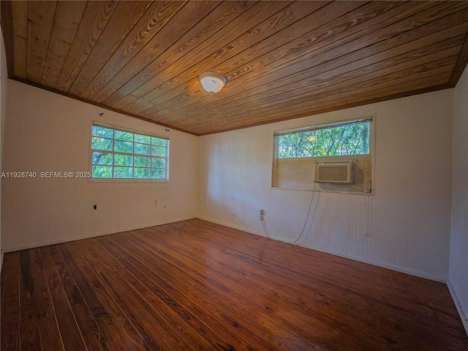 Small Image of 730 SOUTH WEST 80TH ST, Coral Gables Number 36